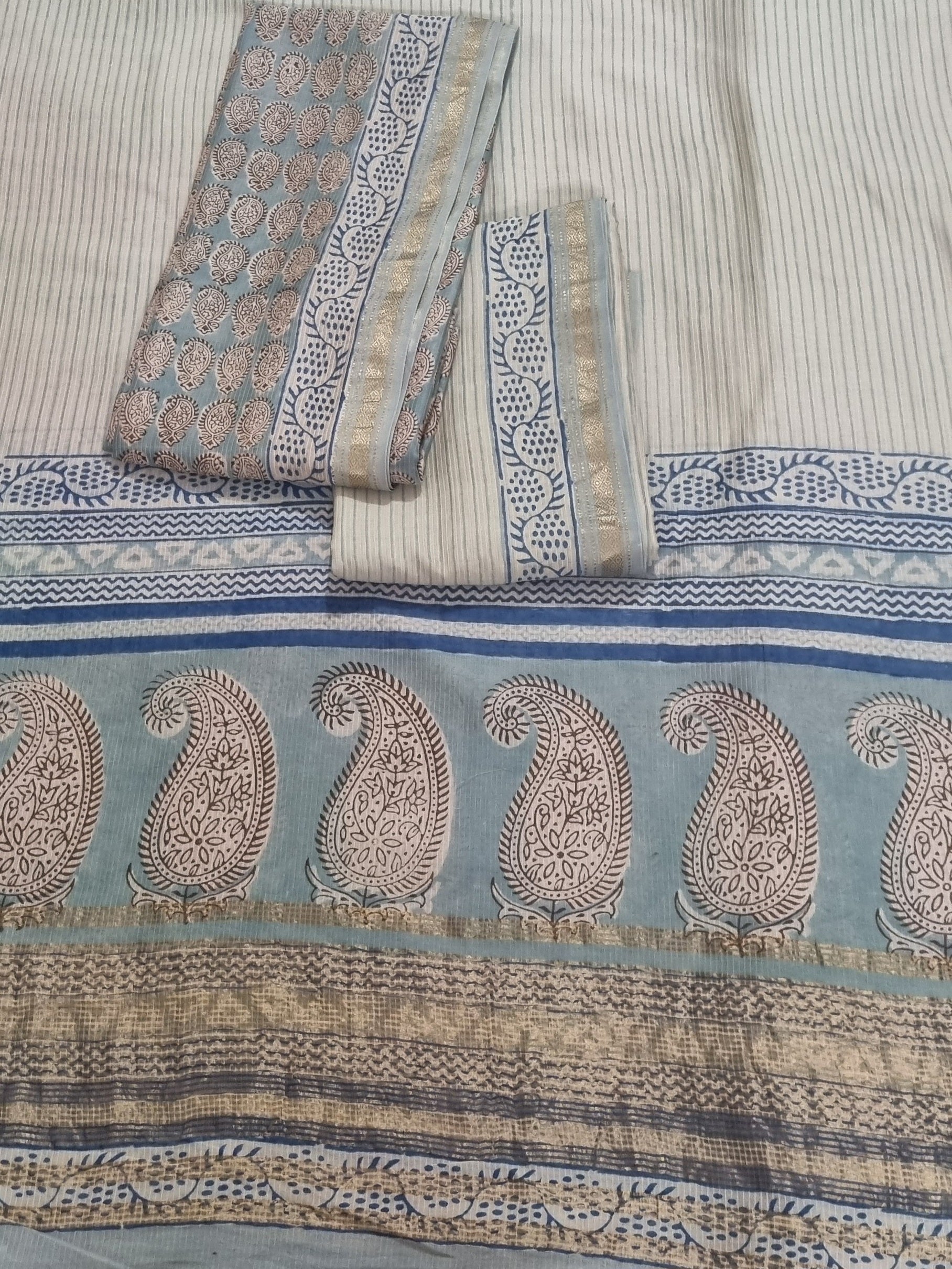 Maheshwari Silk Bagh Block Print Unstitched Suit – Powder Blue – Small Paisley Motif – Tantuvanacrafts
