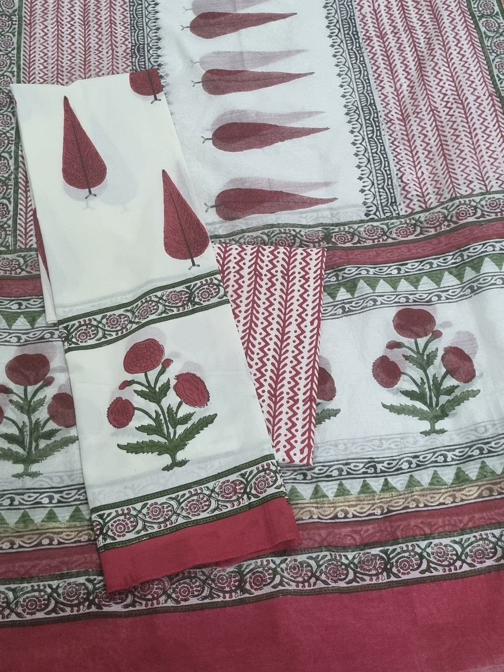 Placement block print kurta fabric – front pose detail