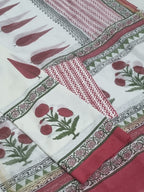 Block print cotton salwar suit – side or three-quarter view