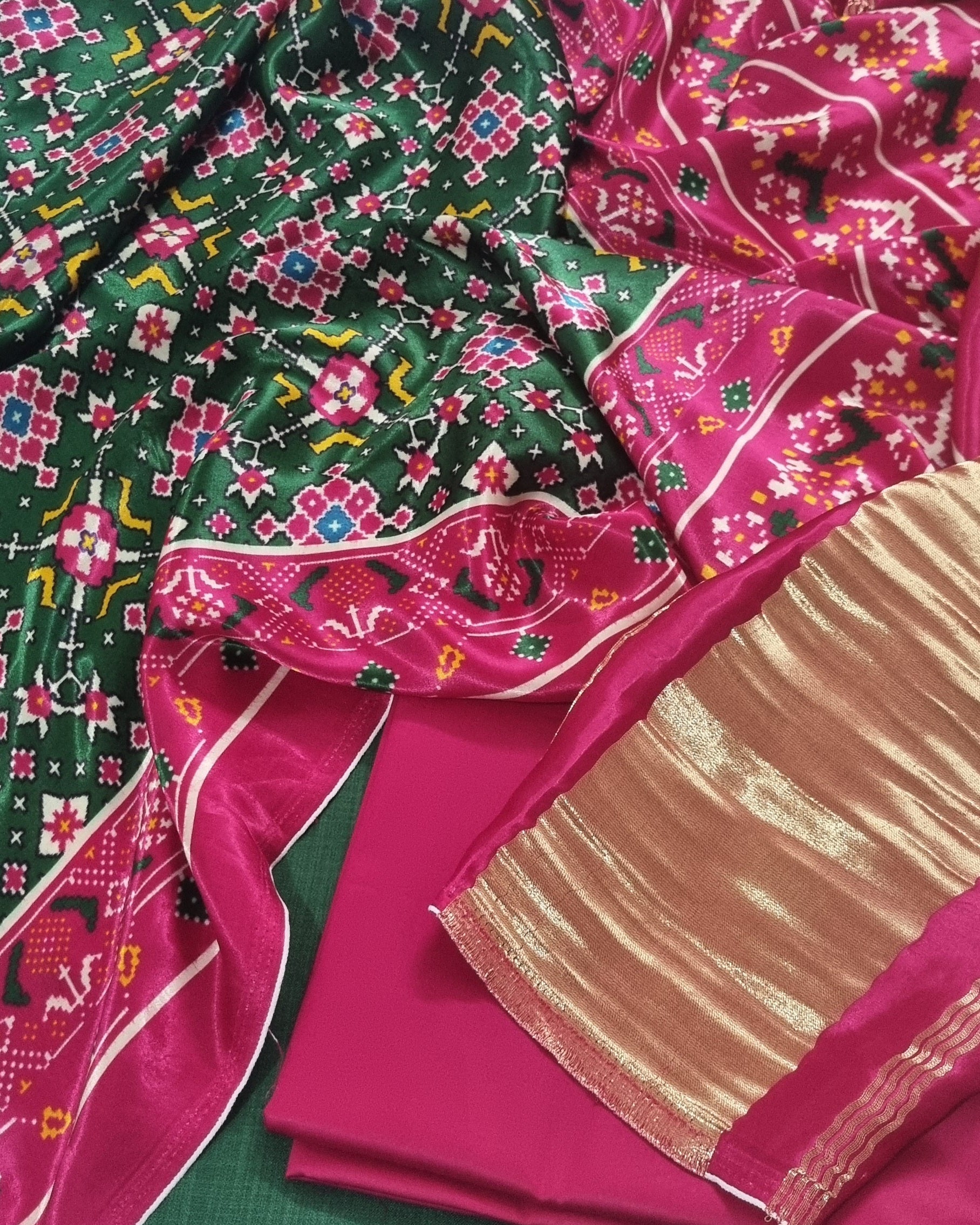 Pink green 3-piece unstitched suit set – festival and occasion wear by Tantuvanacrafts
