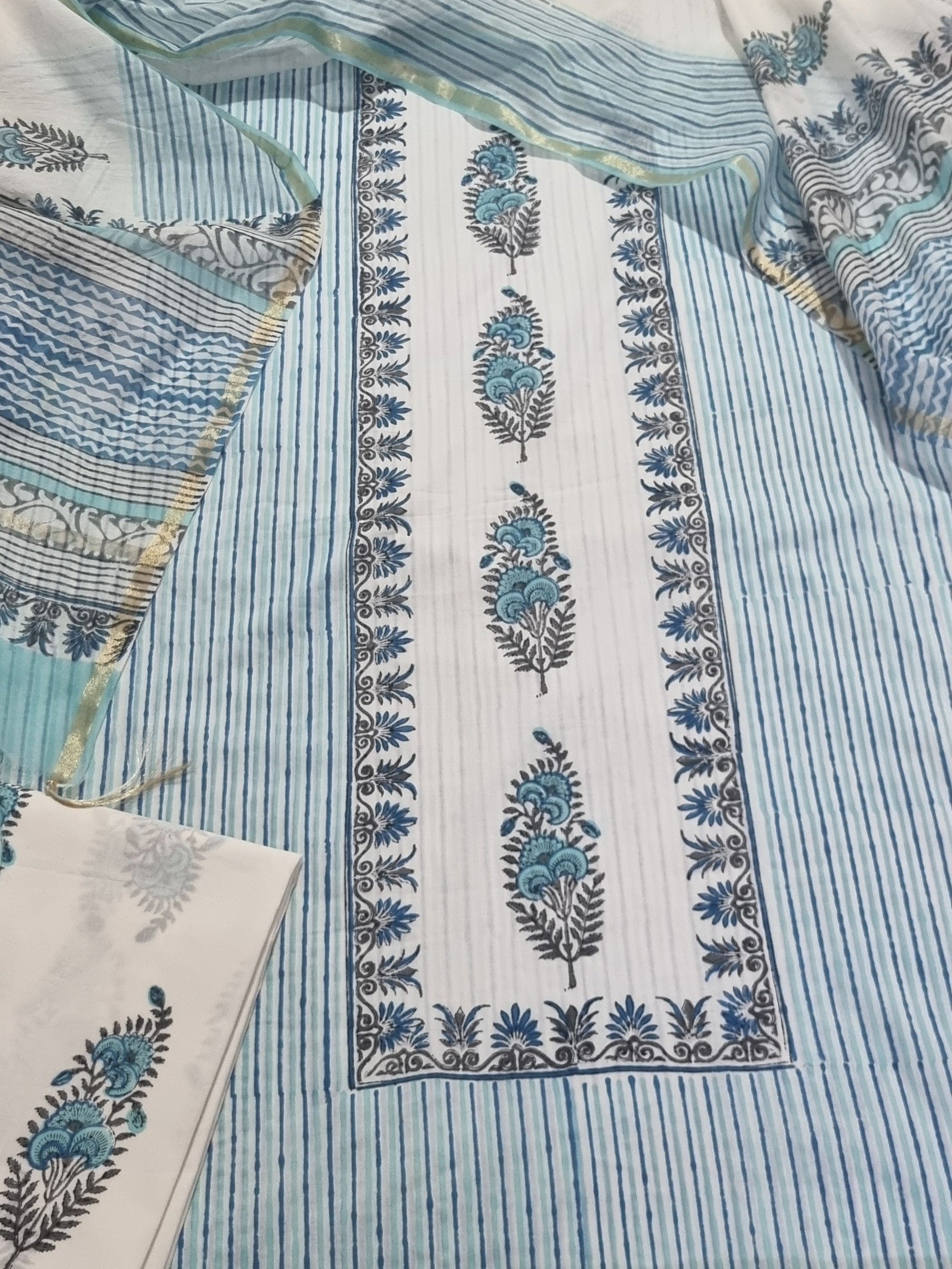 Handloom cotton unstitched suit with Mughal block print – detail view