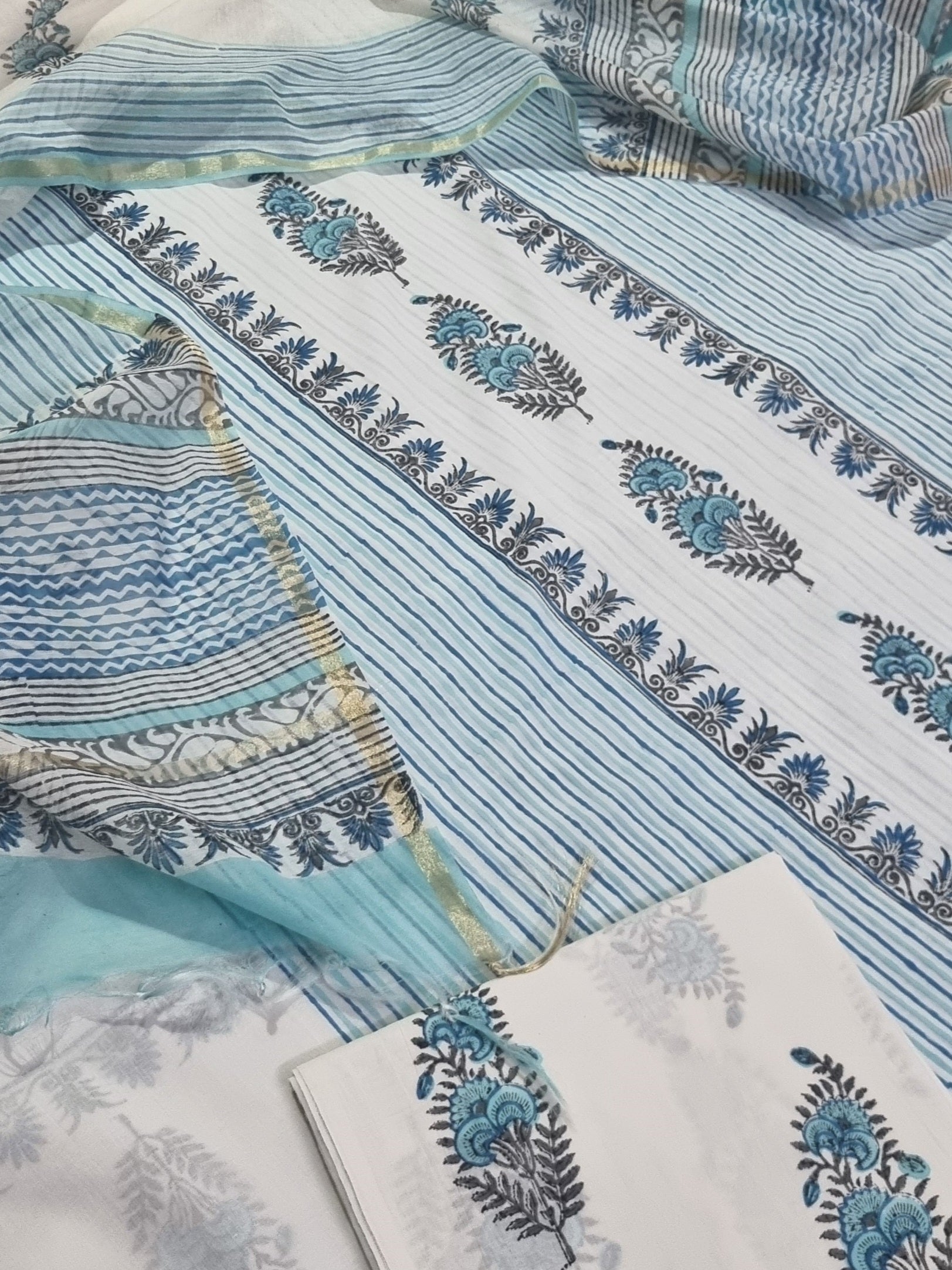 Indian handloom cotton suit fabric with placement block print – close-up