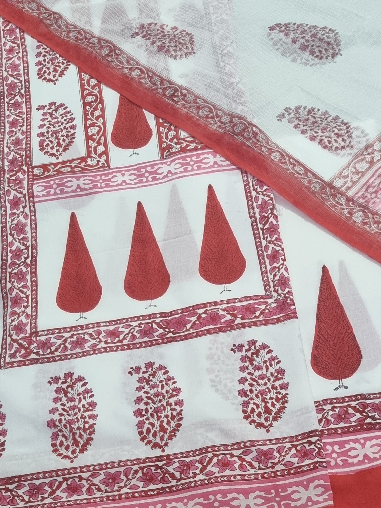 Red Gulmohar block print cotton kurta fabric with Kota Doria dupatta – fabric detail