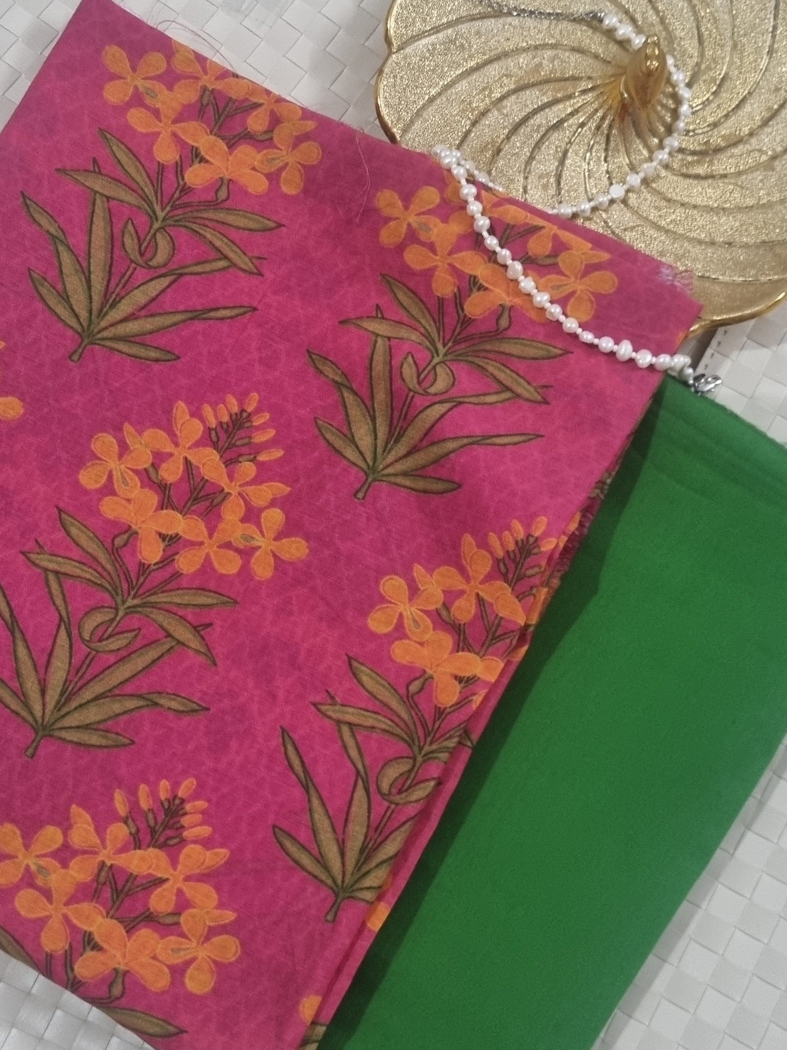 Green Cotton Silk Bottom Fabric – 2.5 Mts Unstitched Co-ord Set | Tantuvanacrafts