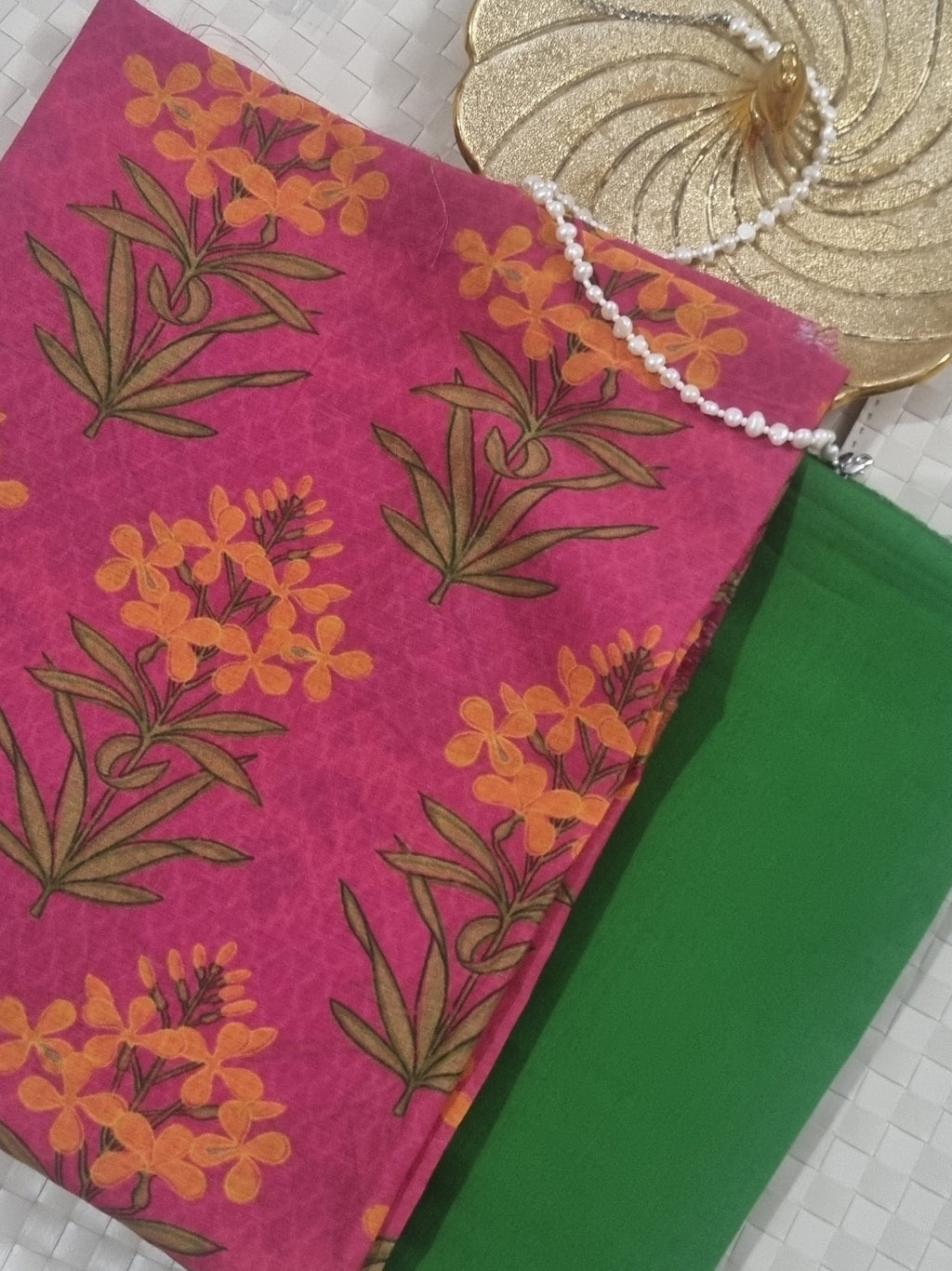 Green Cotton Silk Bottom Fabric – 2.5 Mts Unstitched Co-ord Set | Tantuvanacrafts