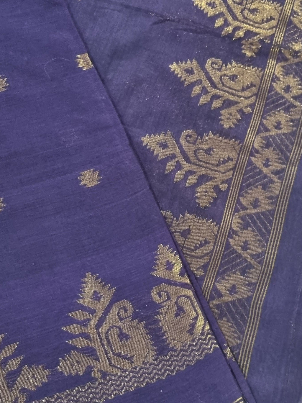 Handwoven Bengal Cotton Muslin 2-Pc Set – Indian Handloom Fabric Texture