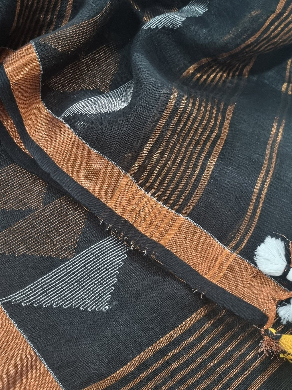 Black 60 Lea linen Kurta Dupatta fabric – all-over inverted triangle Zari motifs, handloom unstitched suit material