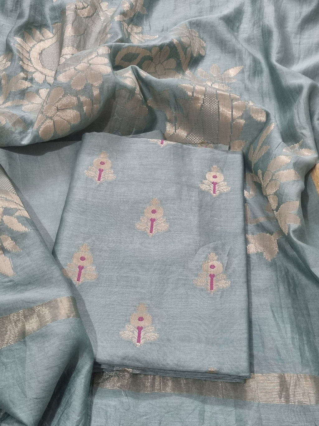 Handwoven sea green Banarasi Karwa Booti 3-piece unstitched suit — dupatta and fabric detail