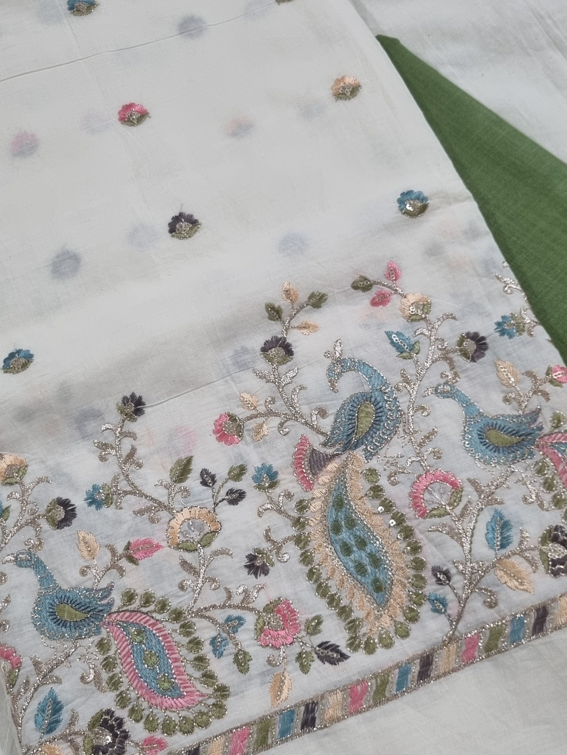 Cream & Green Embroidered Cotton Salwar Kameez – Close-up