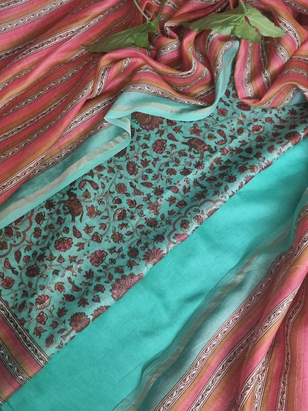 Floral Mughal print Chanderi silk unstitched suit set – turquoise green close-up