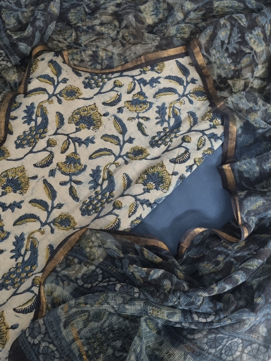 Vanaspati Block Print Cotton Unstitched Suit Set – Blue & Ivory Indian Handloom Fabric Detail