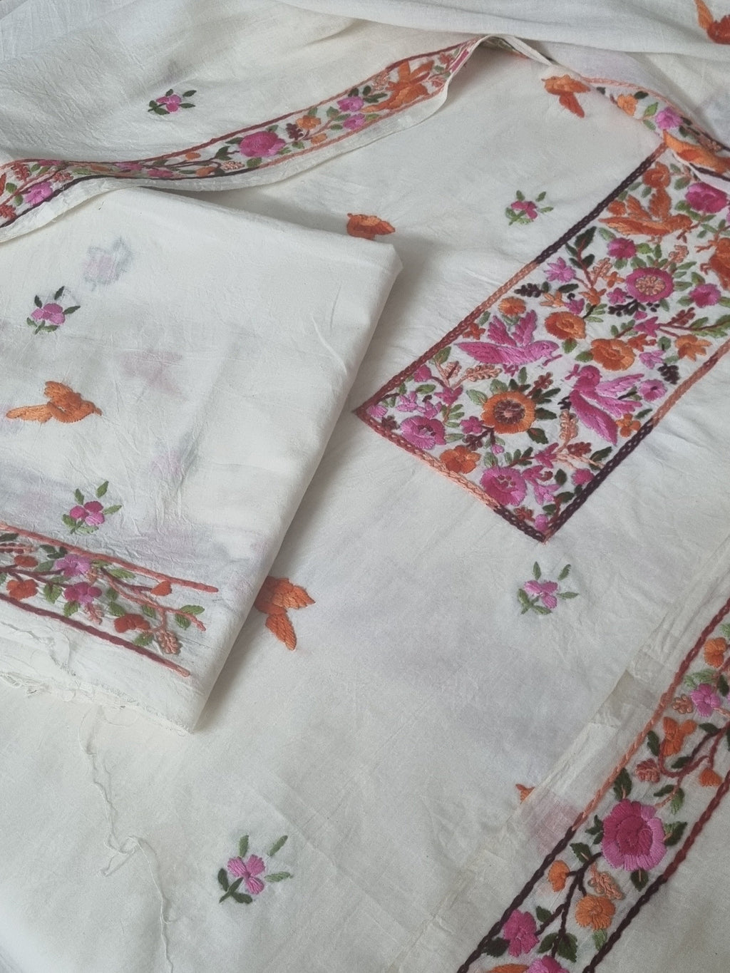 Orange bird Parsi Gara embroidery on Indian handloom cotton suit set – close-up detail