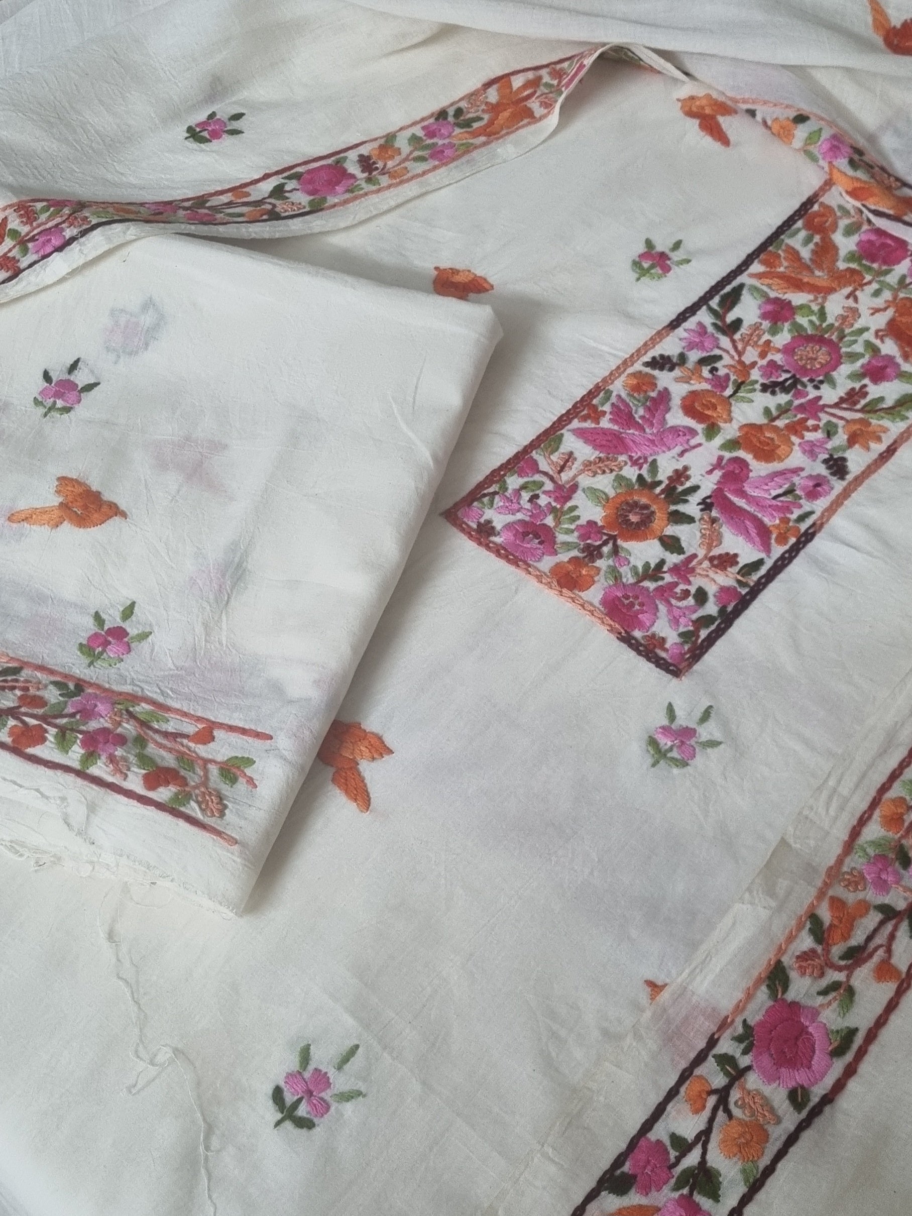 Orange bird Parsi Gara embroidery on Indian handloom cotton suit set – close-up detail