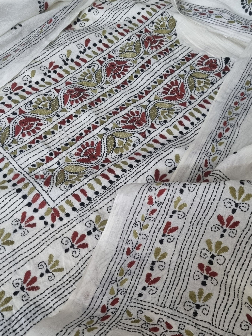 Detail of Kantha Work Embroidery Pattern on Cream Cotton Fabric - Indian Handloom Craftsmanship | SKU 1114