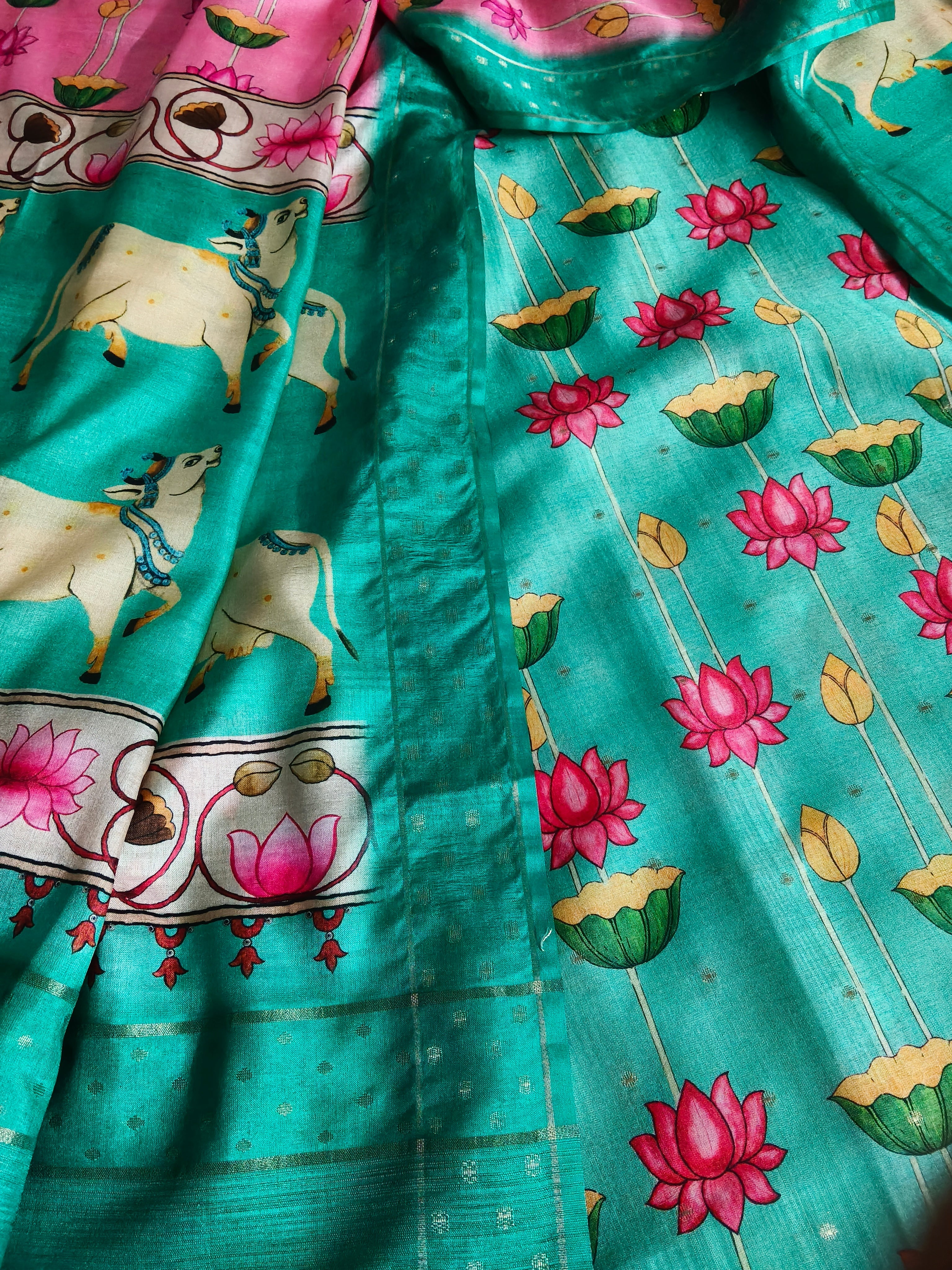 Detail of Pichwai Motif Print on Banarasi Semi Tussar – Peacock Blue-Green & Pink | Tantuvanacrafts