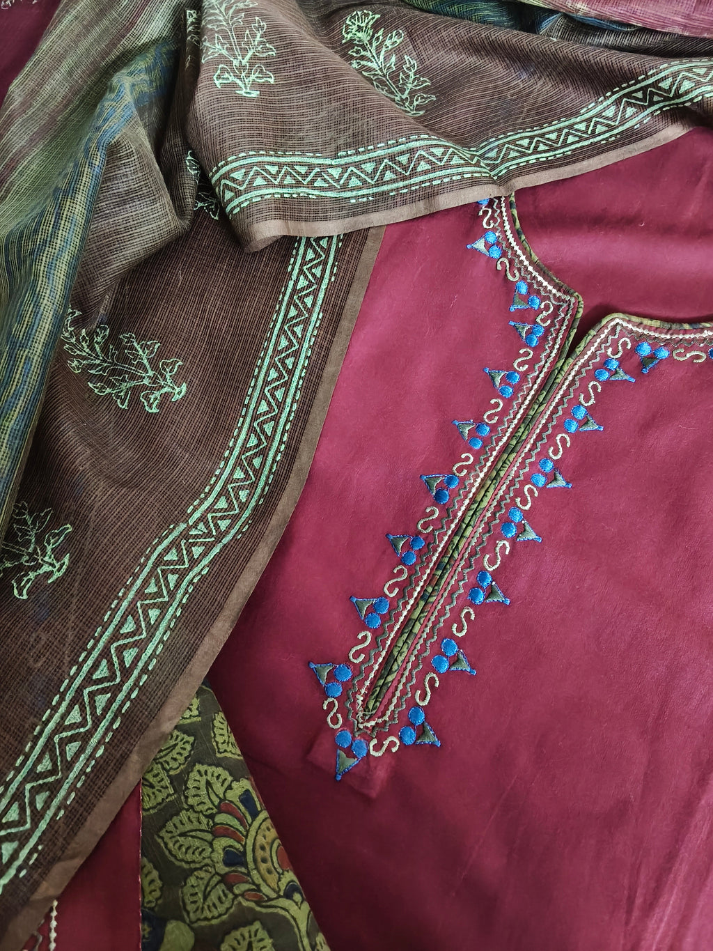 Maroon & Green 3-Piece Unstitched Suit | Cotton | Kota Doria Dupatta | Indian Handloom