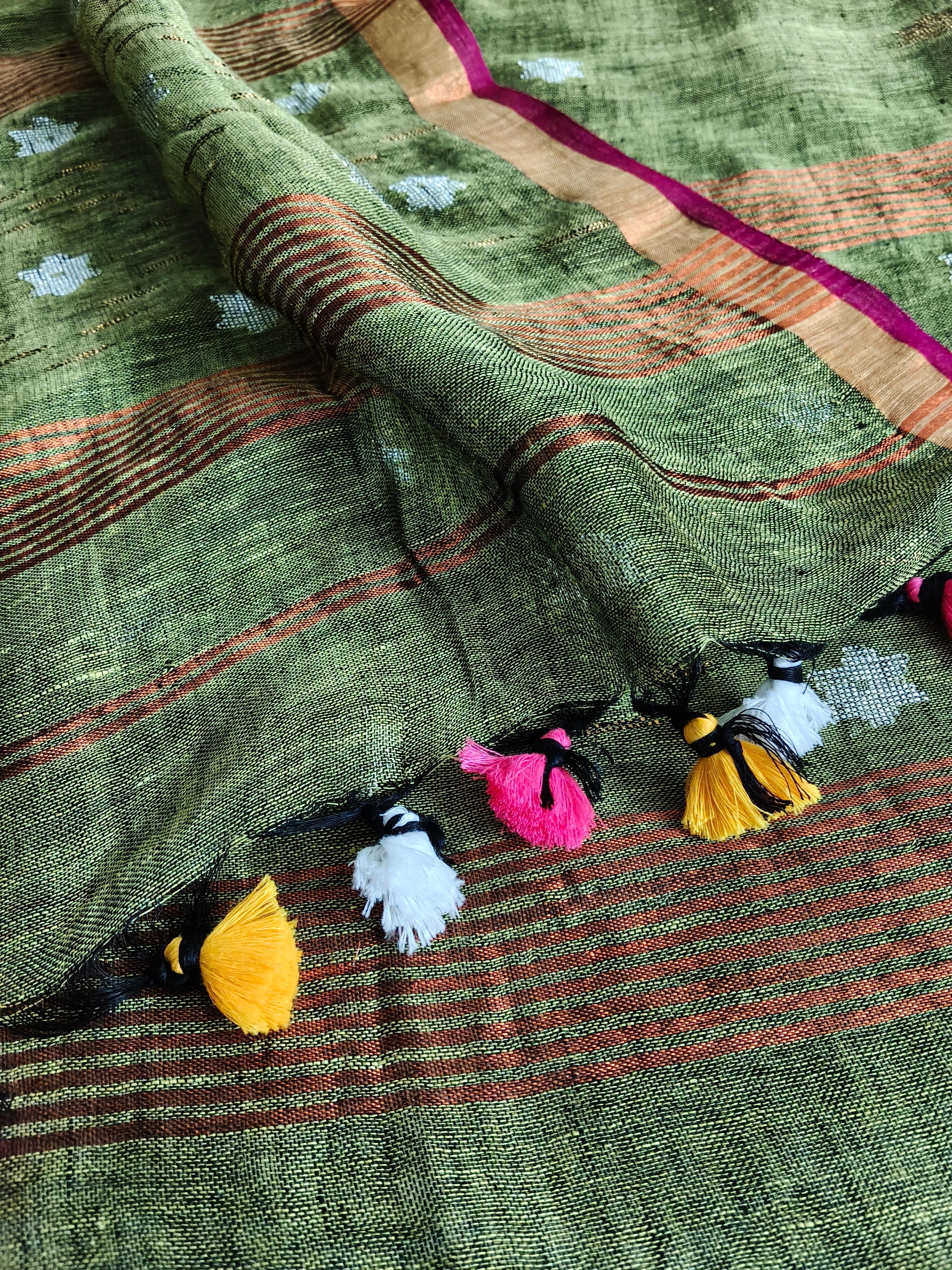 Close-up of Silver & Bronze Star Motifs Woven on Mehandi Green 60 Lea Linen Fabric - Indian Handloom