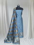 Peacock Blue Maheshwari Silk unstitched suit – full draped view with gold Zari border dupatta