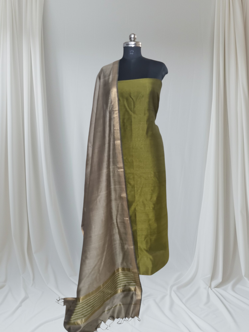 Maheshwari Silk Zari Suit Set Mehandi Green Slate Grey – Detail View