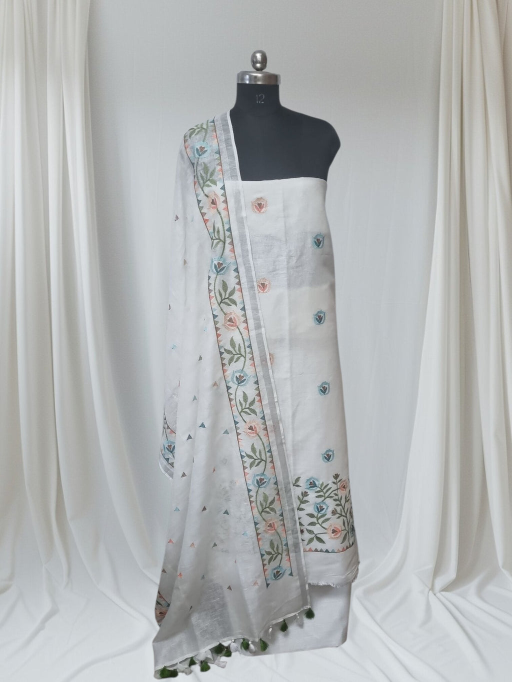 White Floral Machine Embroidery Linen Suit Set – Full Drape Portrait