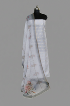 Kota Doria 2-piece unstitched suit in grey – Banarasi booti top with digital print dupatta by Tantuvanacrafts