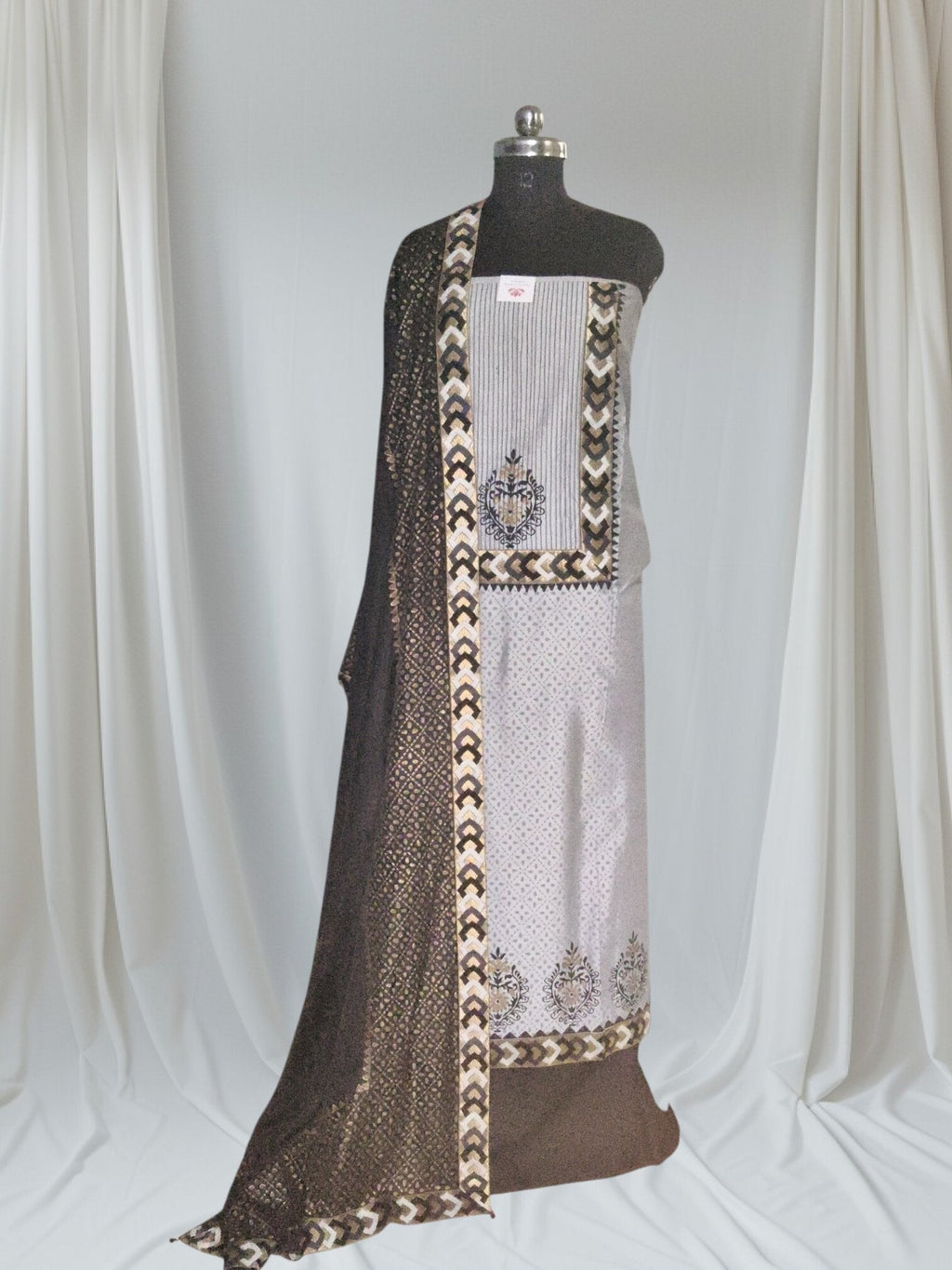 Grey black handloom cotton silk suit set with silk dupatta – editorial portrait