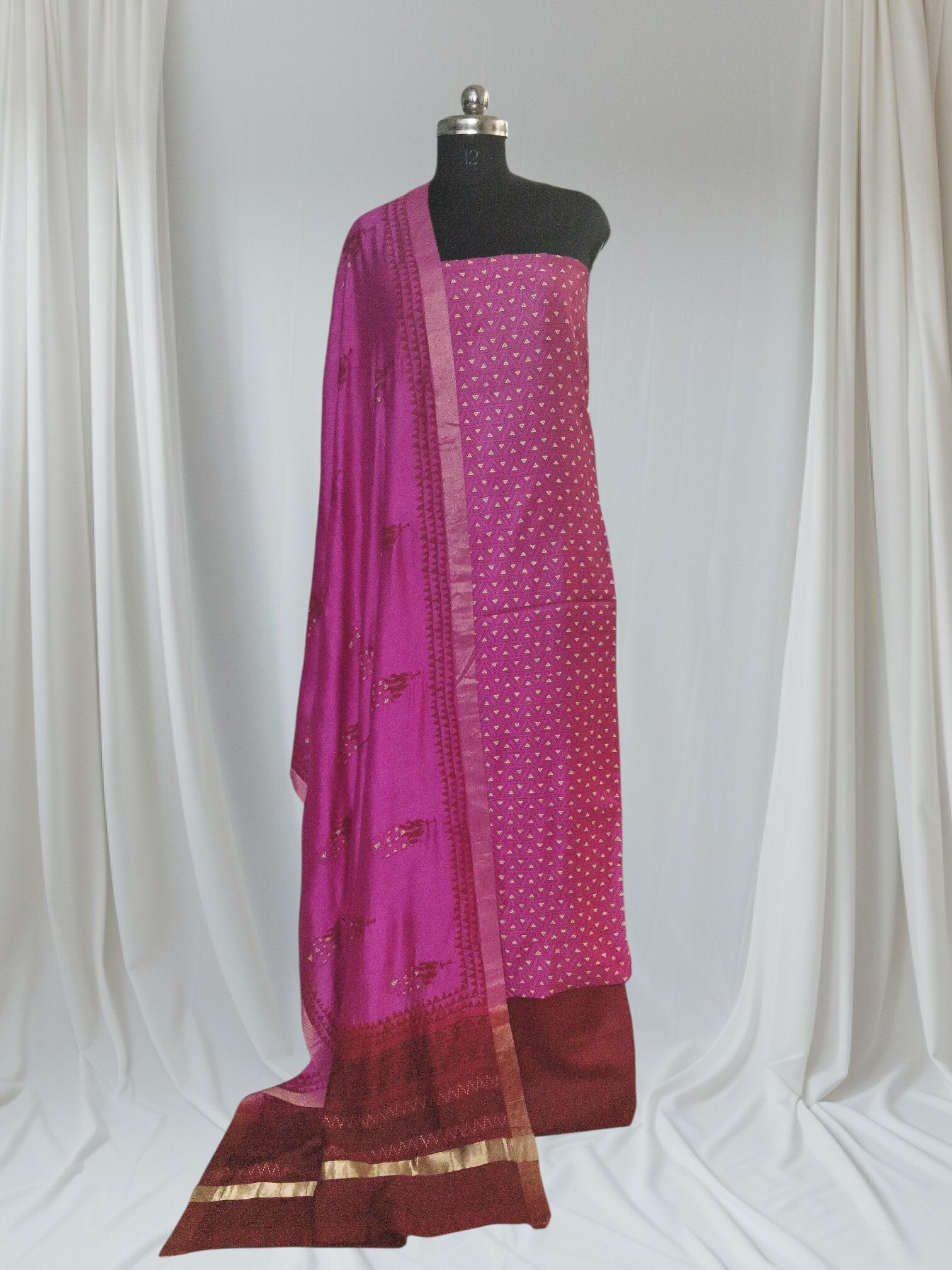 Pink & Red Maheshwari Silk 3-Piece Suit Set – Editorial Portrait Shot