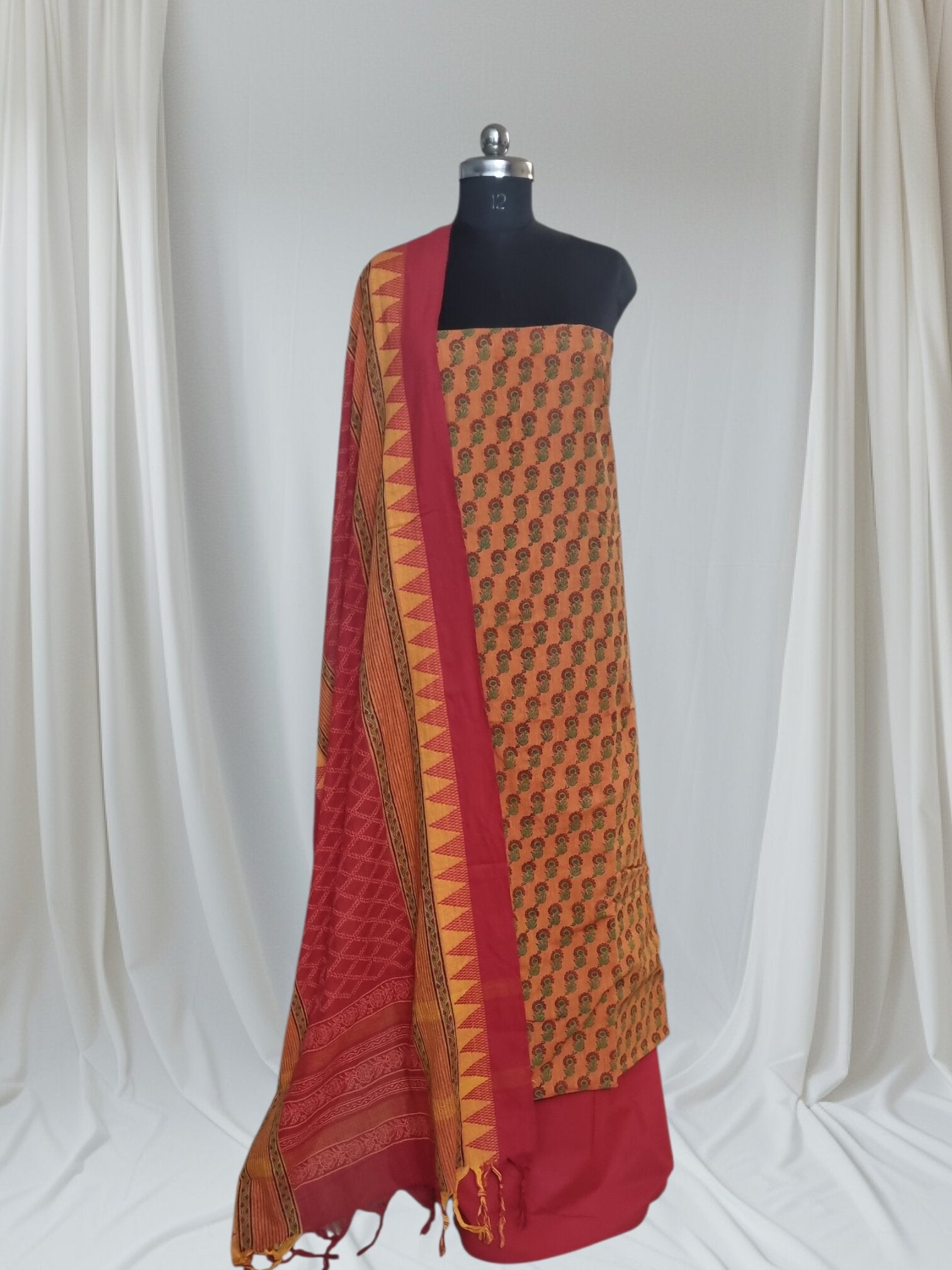 Indian handloom 3-piece unstitched suit – red orange cotton fabric close-up