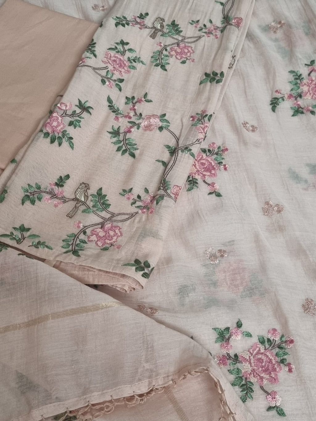 Indian handloom Peach unstitched suit – dupatta and fabric view