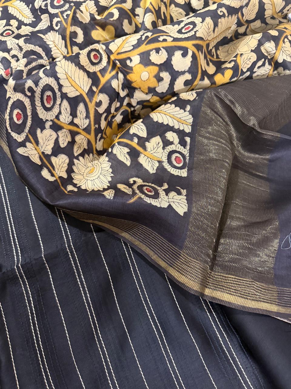 Black Kalamkari Chanderi Dupatta & Stripe Kameez Fabric Detail – Cream Floral Print with Gold Zari Border