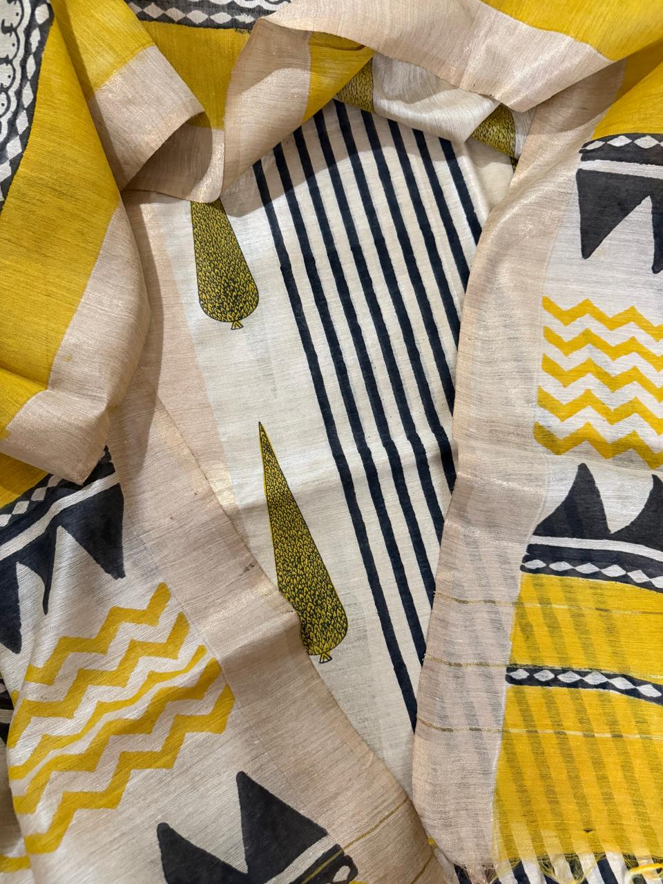 Beige Munga Silk Kameez with Cypress Buta Block Print & Black Stripe Bottom – Yellow Chevron Border Fabric Close-Up